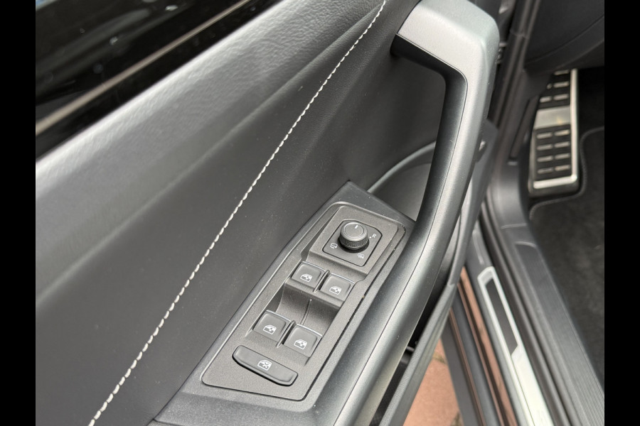 Volkswagen T-Roc 1.5 TSI 150pk DSG R-Line | Acc | Side assist | Camera