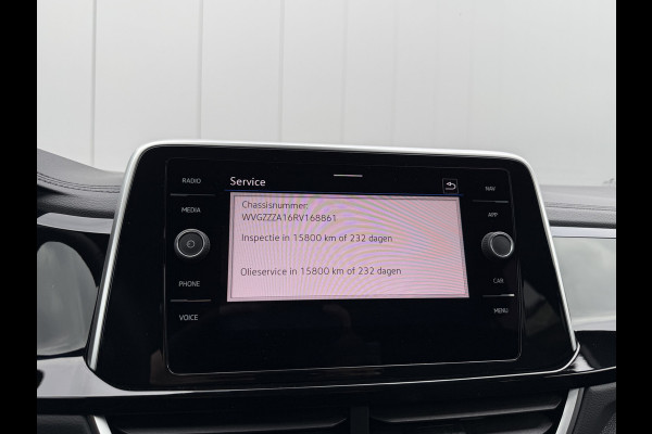 Volkswagen T-Roc 1.5 TSI 150pk DSG R-Line | Acc | Side assist | Camera