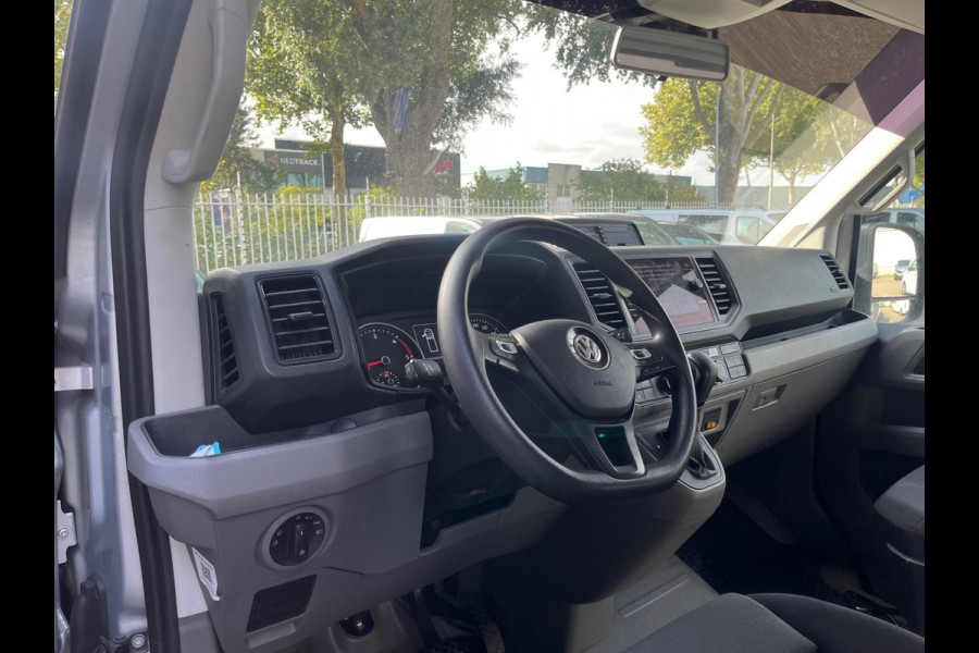 Volkswagen Crafter 50 2.0 TDI L5 Automaat / Oprijwagen / Ambulance / 3 ton laadvermogen / Tijhof