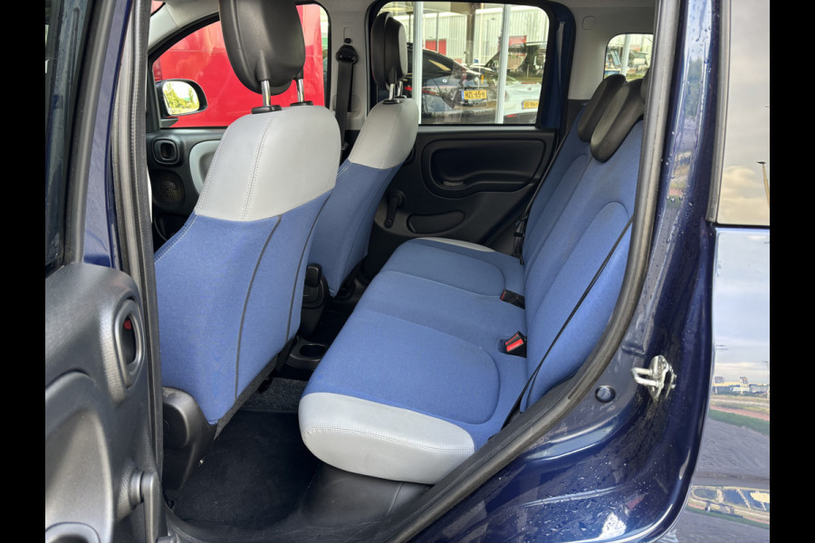 Fiat Panda TwinAir Mirror | Alu velgen | Airco | 5 zits Let op auto niet altijd aanwezig