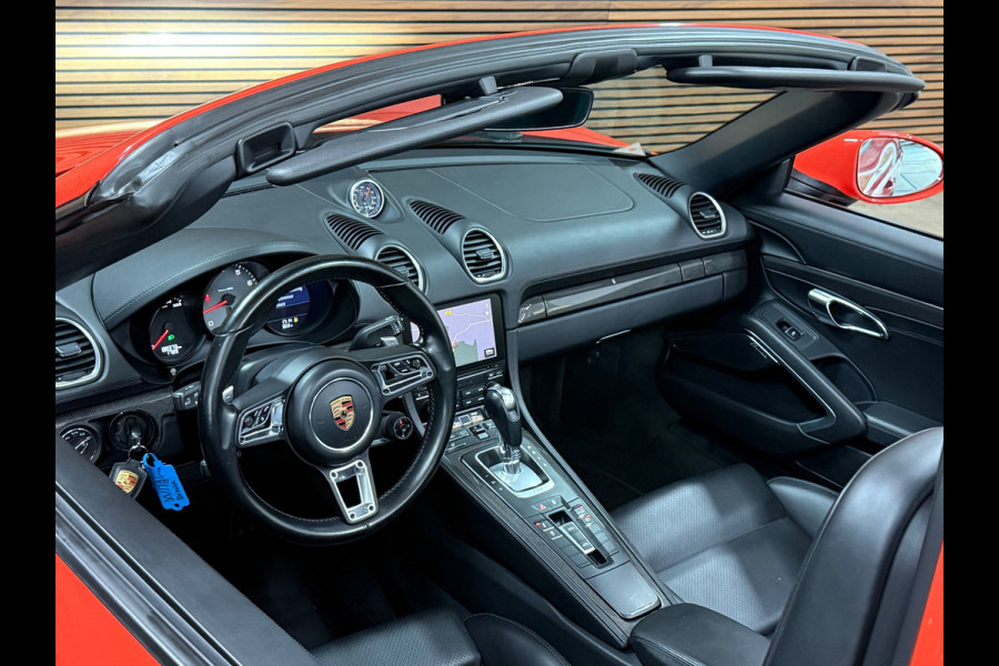 Porsche 718 Boxster S 2.5 PDK | Sport Chrono | PDLS+ | Carbon Pakket | Burmester | Sportstoelen 18-weg | PTV | PASM | DAB+|