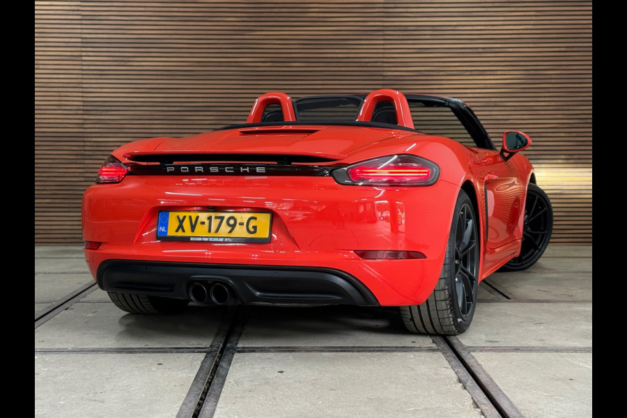 Porsche 718 Boxster S 2.5 PDK | Sport Chrono | PDLS+ | Carbon Pakket | Burmester | Sportstoelen 18-weg | PTV | PASM | DAB+|