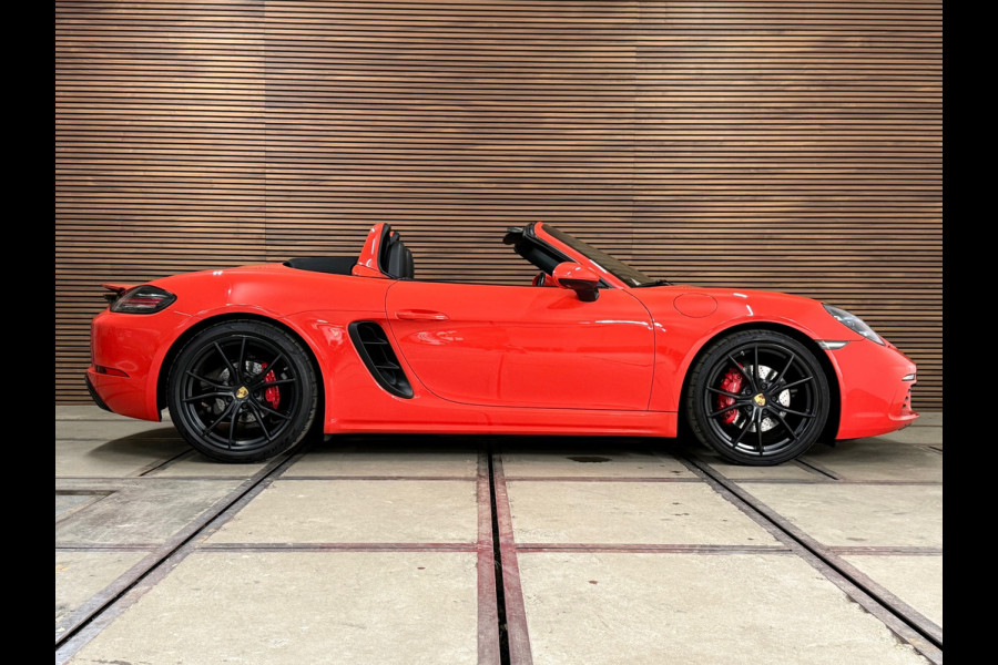 Porsche 718 Boxster S 2.5 PDK | Sport Chrono | PDLS+ | Carbon Pakket | Burmester | Sportstoelen 18-weg | PTV | PASM | DAB+|