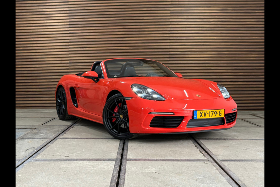 Porsche 718 Boxster S 2.5 PDK | Sport Chrono | PDLS+ | Carbon Pakket | Burmester | Sportstoelen 18-weg | PTV | PASM | DAB+|
