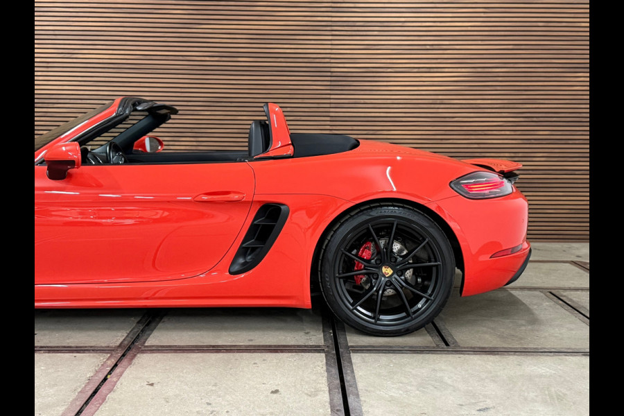 Porsche 718 Boxster S 2.5 PDK | Sport Chrono | PDLS+ | Carbon Pakket | Burmester | Sportstoelen 18-weg | PTV | PASM | DAB+|