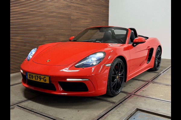 Porsche 718 Boxster S 2.5 PDK | Sport Chrono | PDLS+ | Carbon Pakket | Burmester | Sportstoelen 18-weg | PTV | PASM | DAB+|
