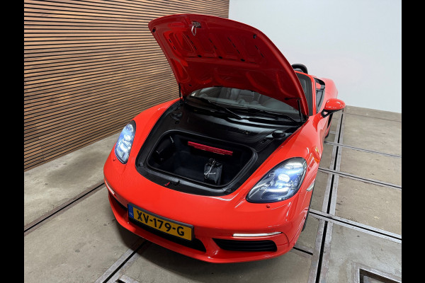 Porsche 718 Boxster S 2.5 PDK | Sport Chrono | PDLS+ | Carbon Pakket | Burmester | Sportstoelen 18-weg | PTV | PASM | DAB+|