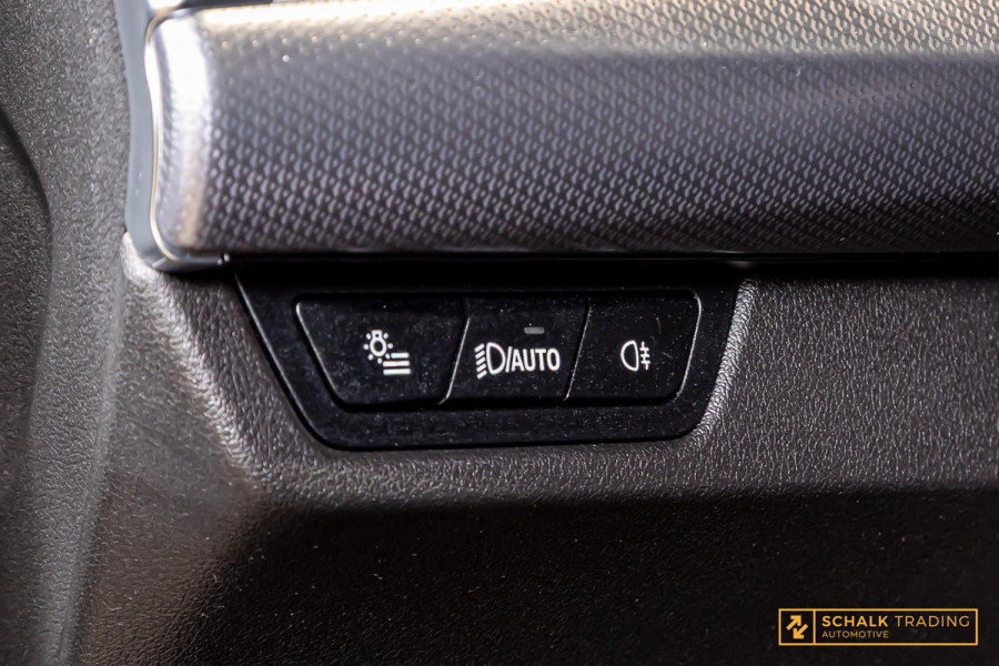 BMW X2 SDrive20i Launch Edition|M-sport|HUD|Leder|Cam|Garant