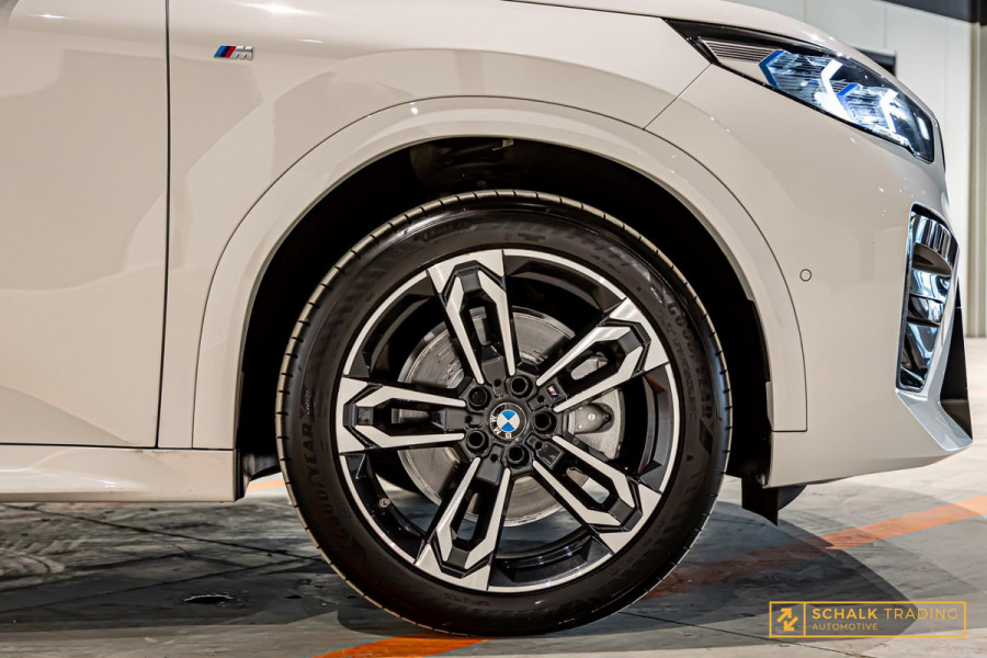 BMW X2 SDrive20i Launch Edition|M-sport|HUD|Leder|Cam|Garant