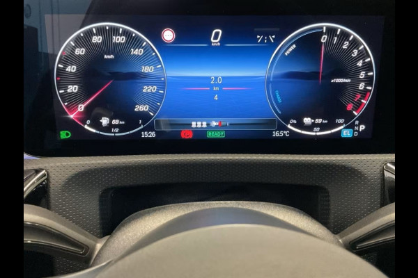 Mercedes-Benz A-Klasse 250e AMG Plus ** LED, MBUX+, PANORAMA, NIGHT, TREKH, 19-inch LMV ** 1e EIG - ex MB-AG - UNFALLFREI ** ** INFORMEER OOK NAAR ONZE AANTREKKELIJKE FINANCIAL-LEASE TARIEVEN **