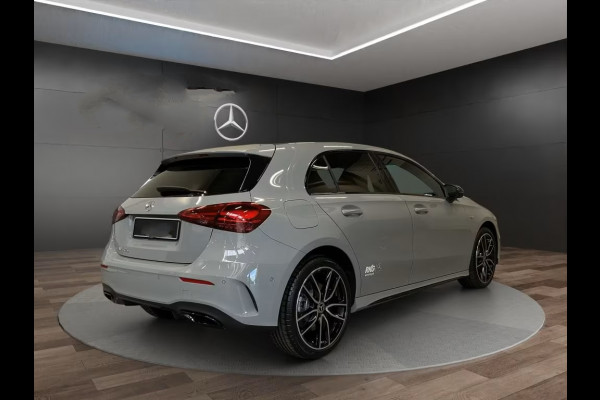 Mercedes-Benz A-Klasse 250e AMG Plus ** LED, MBUX+, PANORAMA, NIGHT, TREKH, 19-inch LMV ** 1e EIG - ex MB-AG - UNFALLFREI ** ** INFORMEER OOK NAAR ONZE AANTREKKELIJKE FINANCIAL-LEASE TARIEVEN **