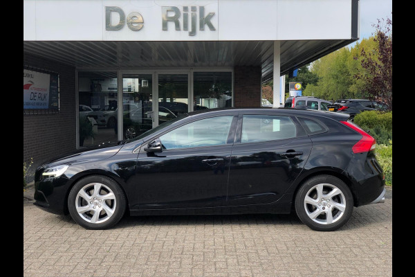Volvo V40 1.5 T2 Inscription | Leder, Navi, PDC, Climate, Cruise, R-Design A.Bumper | Onderhoudshistorie Aanwezig |