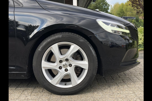 Volvo V40 1.5 T2 Inscription | Leder, Navi, PDC, Climate, Cruise, R-Design A.Bumper | Onderhoudshistorie Aanwezig |