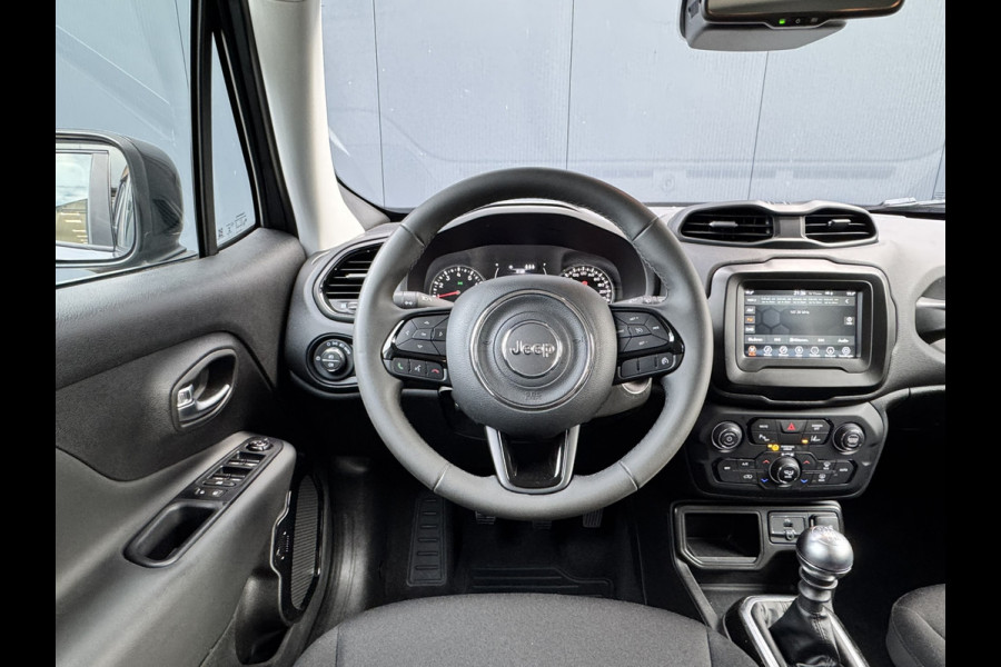 Jeep Renegade 1.0T 120 Night Eagle | Blackline | Clima | CarPlay | Keyless