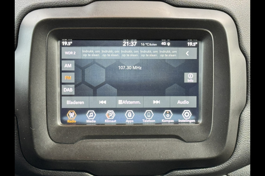 Jeep Renegade 1.0T 120 Night Eagle | Blackline | Clima | CarPlay | Keyless