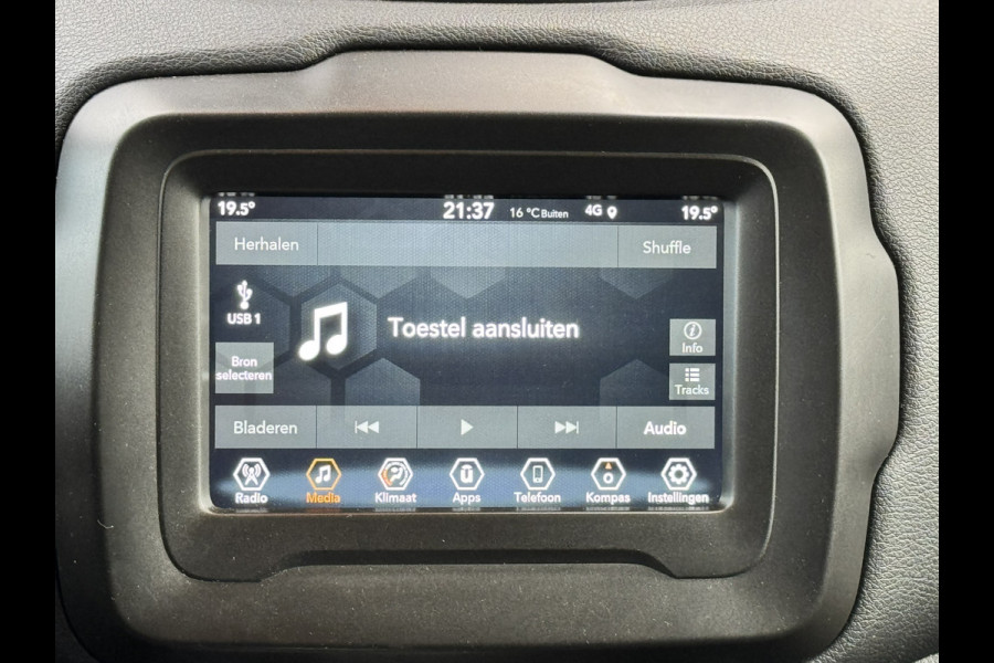 Jeep Renegade 1.0T 120 Night Eagle | Blackline | Clima | CarPlay | Keyless