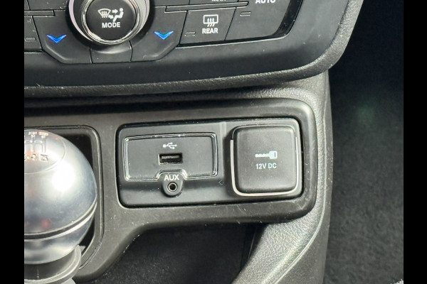 Jeep Renegade 1.0T 120 Night Eagle | Blackline | Clima | CarPlay | Keyless