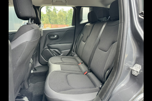 Jeep Renegade 1.0T 120 Night Eagle | Blackline | Clima | CarPlay | Keyless