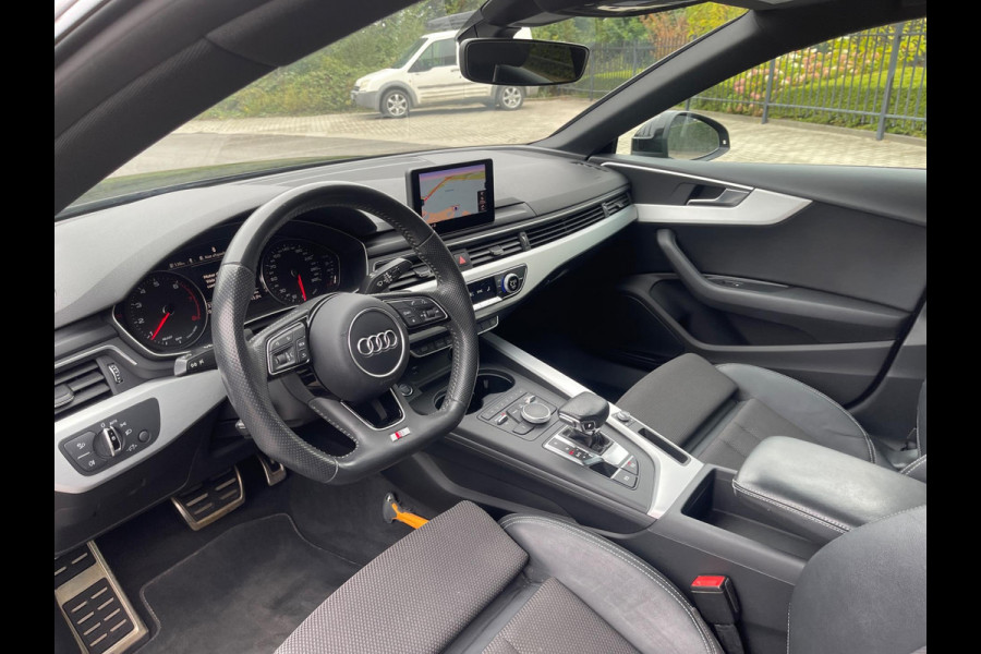 Audi A5 Sportback 2.0 TFSI 190PK MHEV SPORT 2X S-LINE APPLE CARPLAY LED MATRIX