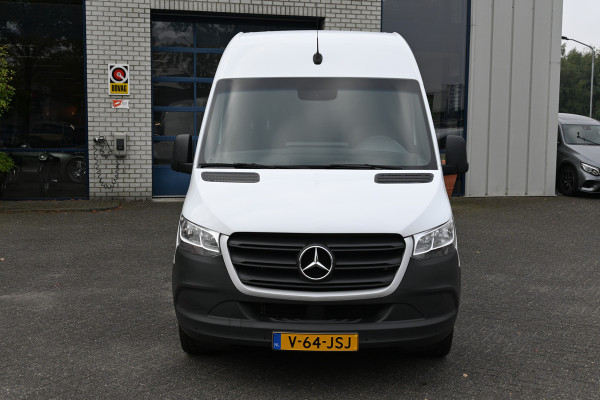 Mercedes-Benz Sprinter 317 CDI L2H2 RWD 3500kg Trekhaak, MBUX met camera, Comfort stoel