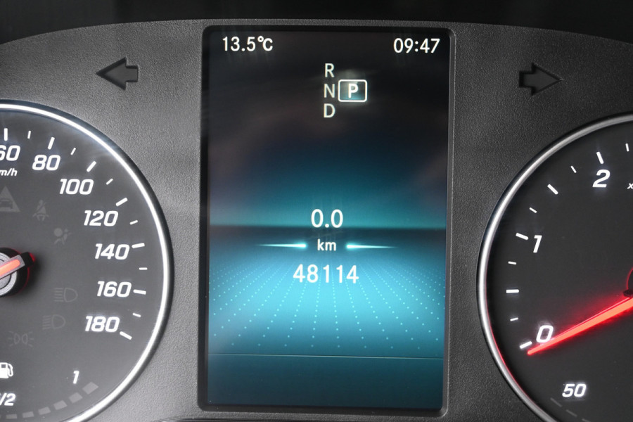 Mercedes-Benz Sprinter 317 CDI L2H2 RWD 3500kg Trekhaak, MBUX met camera, Comfort stoel