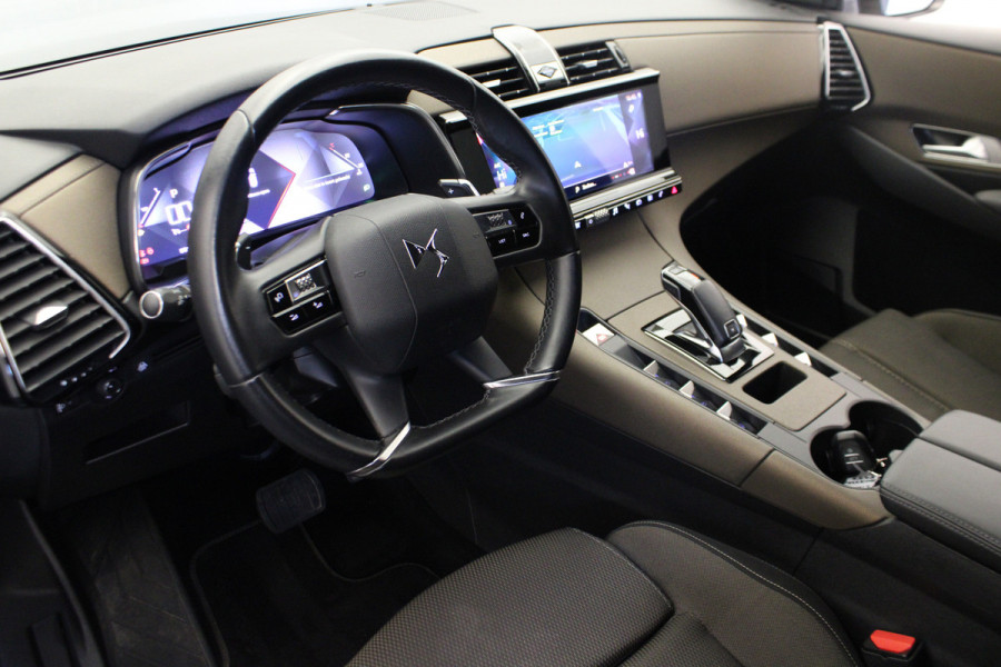 DS 7 Crossback 1.2 PureTech Business |Navi|Carplay| DS 7 Crossback 1.2 PureTech Business |Navi|Carplay|