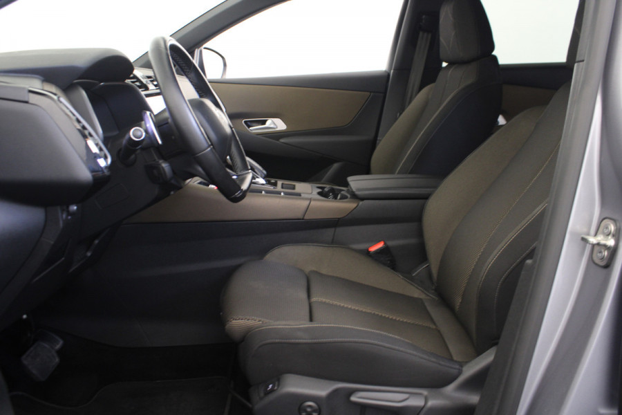 DS 7 Crossback 1.2 PureTech Business |Navi|Carplay| DS 7 Crossback 1.2 PureTech Business |Navi|Carplay|
