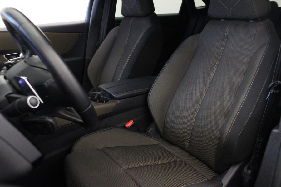 DS 7 Crossback 1.2 PureTech Business |Navi|Carplay| DS 7 Crossback 1.2 PureTech Business |Navi|Carplay|