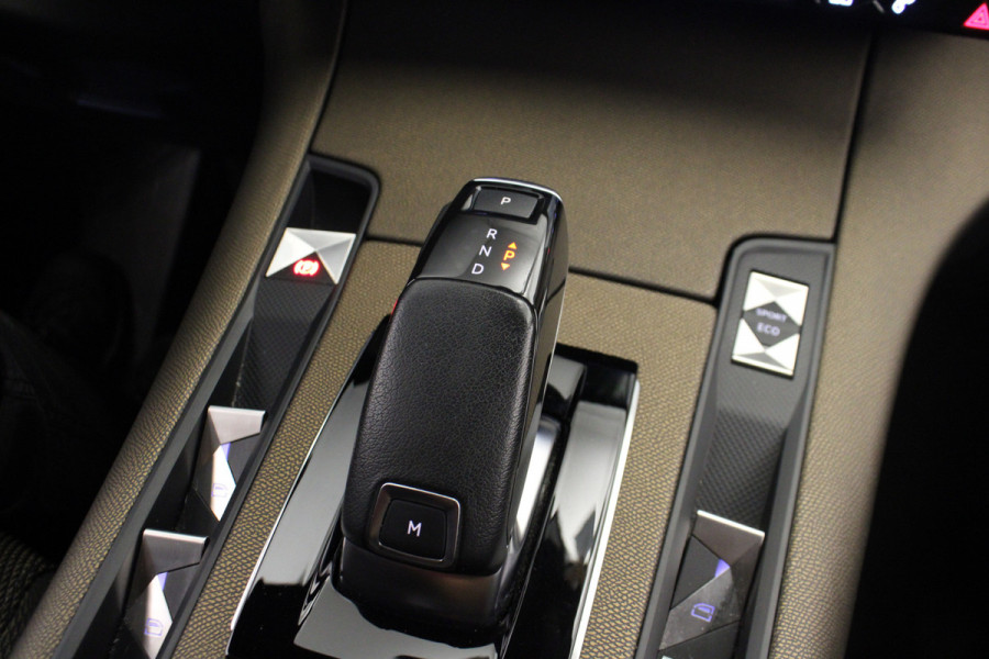 DS 7 Crossback 1.2 PureTech Business |Navi|Carplay| DS 7 Crossback 1.2 PureTech Business |Navi|Carplay|