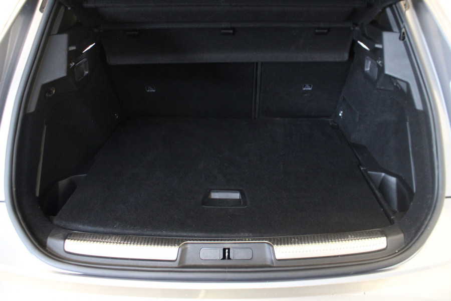 DS 7 Crossback 1.2 PureTech Business |Navi|Carplay| DS 7 Crossback 1.2 PureTech Business |Navi|Carplay|