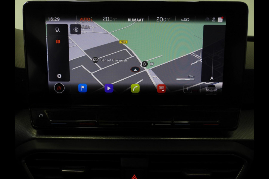 Seat Leon Sportstourer 1.0 eTSI Aut. Style Business Intense NAVI/CAMERA/LED/TREKH./17"LMV!