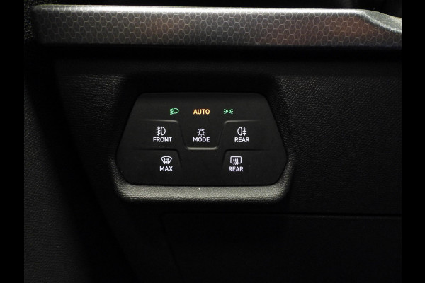Seat Leon Sportstourer 1.0 eTSI Aut. Style Business Intense NAVI/CAMERA/LED/TREKH./17"LMV!