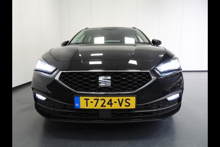 Seat Leon Sportstourer 1.0 eTSI Aut. Style Business Intense NAVI/CAMERA/LED/TREKH./17"LMV!
