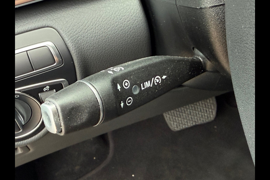 Mercedes-Benz Eqv 300 90 kWh L3 Extra lang - 8 Zitplaatsen - 07-2024 - Apple Carplay