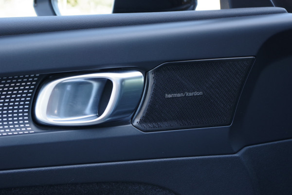 Volvo XC40 1.5 Plug-in Hybride *20 + Voorradig in diverse uitvoeringen*