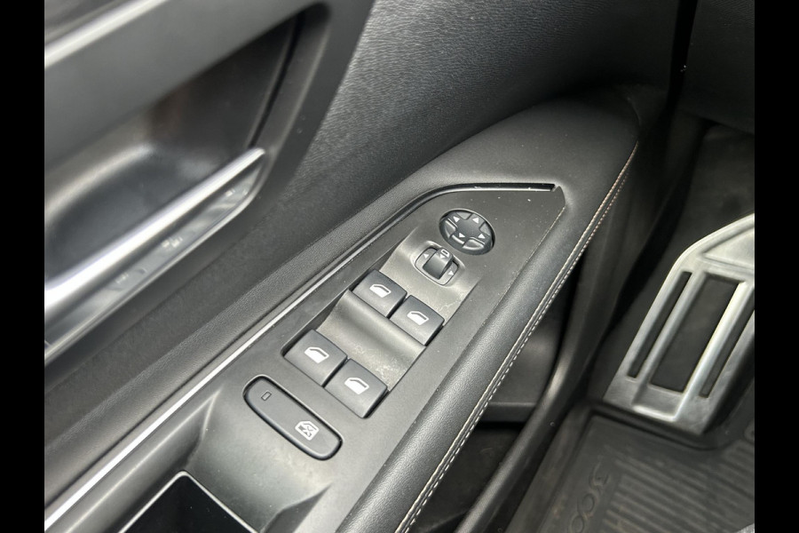 Peugeot 3008 1.2 PT 130 Allure | All season | Carplay | Rijklaar incl. garantie