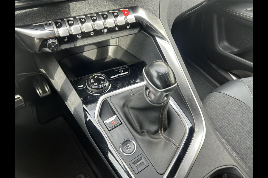 Peugeot 3008 1.2 PT 130 Allure | All season | Carplay | Rijklaar incl. garantie