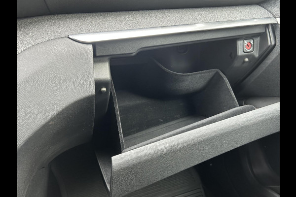 Peugeot 3008 1.2 PT 130 Allure | All season | Carplay | Rijklaar incl. garantie