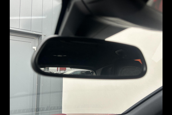 Peugeot 3008 1.2 PT 130 Allure | All season | Carplay | Rijklaar incl. garantie