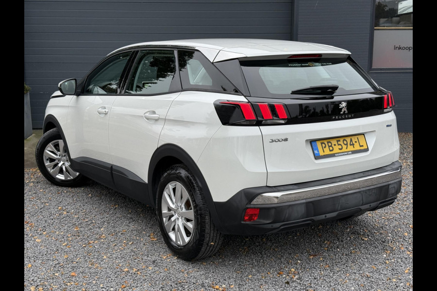 Peugeot 3008 1.2 PureTech Blue Lease Executive 2e Eigenaar,Navi,Clima,Cruise,PDC,Trekhaak,N.A.P,APK tot 05-2026