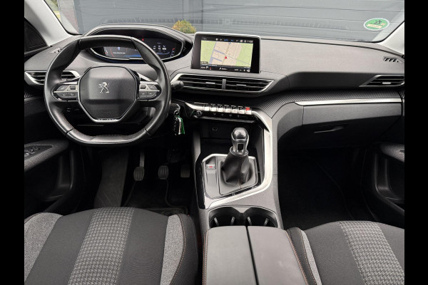 Peugeot 3008 1.2 PureTech Blue Lease Executive 2e Eigenaar,Navi,Clima,Cruise,PDC,Trekhaak,N.A.P,APK tot 05-2026