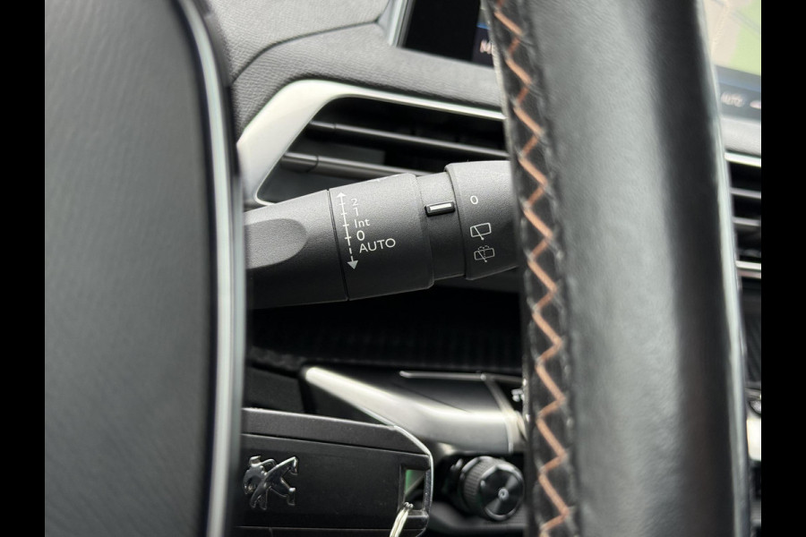Peugeot 3008 1.2 PureTech Blue Lease Executive 2e Eigenaar,Navi,Clima,Cruise,PDC,Trekhaak,N.A.P,APK tot 05-2026