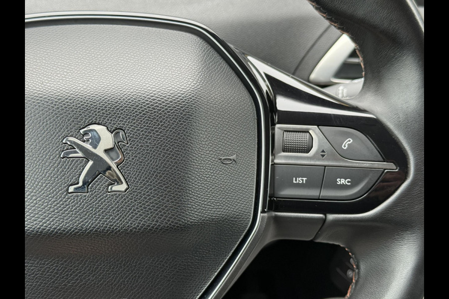 Peugeot 3008 1.2 PureTech Blue Lease Executive 2e Eigenaar,Navi,Clima,Cruise,PDC,Trekhaak,N.A.P,APK tot 05-2026
