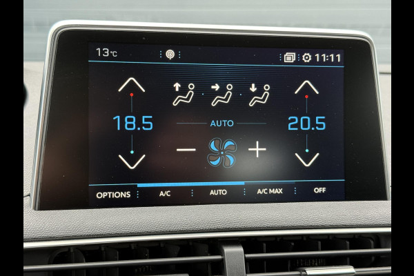 Peugeot 3008 1.2 PureTech Blue Lease Executive 2e Eigenaar,Navi,Clima,Cruise,PDC,Trekhaak,N.A.P,APK tot 05-2026