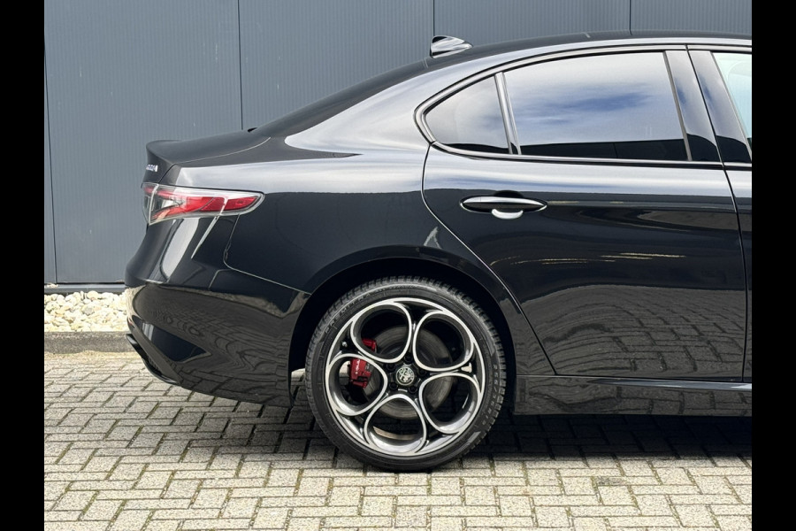 Alfa Romeo Giulia 2.0T 280 GME AWD Veloce | 19" Velgen | Panoramadak | Adas 2