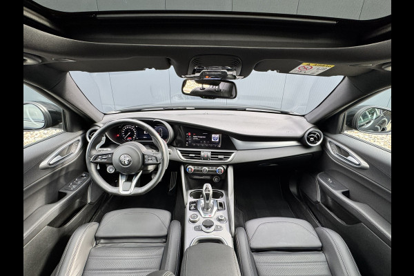 Alfa Romeo Giulia 2.0T 280 GME AWD Veloce | 19" Velgen | Panoramadak | Adas 2