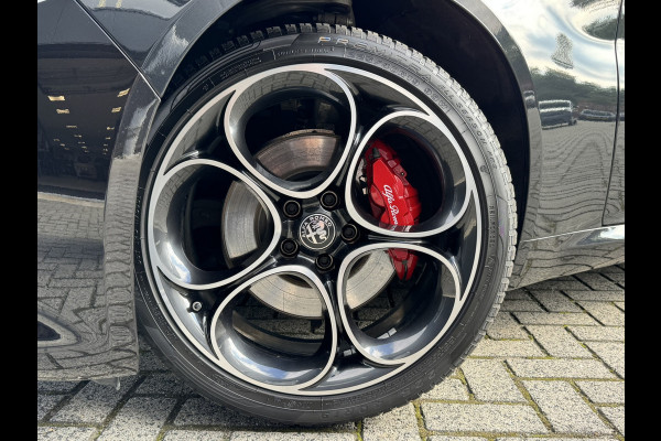 Alfa Romeo Giulia 2.0T 280 GME AWD Veloce | 19" Velgen | Panoramadak | Adas 2