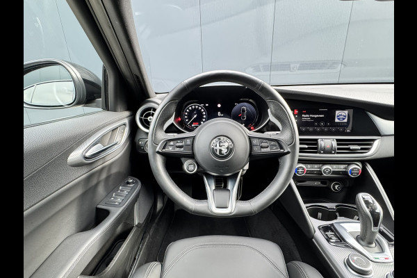 Alfa Romeo Giulia 2.0T 280 GME AWD Veloce | 19" Velgen | Panoramadak | Adas 2