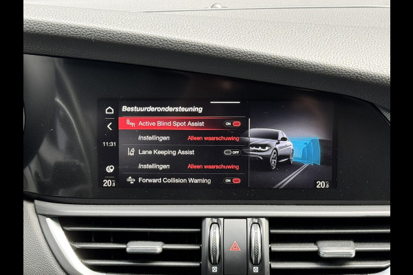 Alfa Romeo Giulia 2.0T 280 GME AWD Veloce | 19" Velgen | Panoramadak | Adas 2