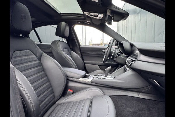 Alfa Romeo Giulia 2.0T 280 GME AWD Veloce | 19" Velgen | Panoramadak | Adas 2